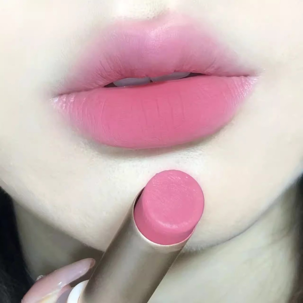 Rossetti Opachi Vellutati Idra - Matte Velvet Lip Tint Long Lasting recensione e prezzo